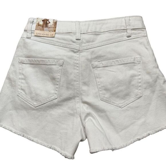NWT Sincerely Jules white super high waisted shorts size 0/24 - Picture 3 of 4